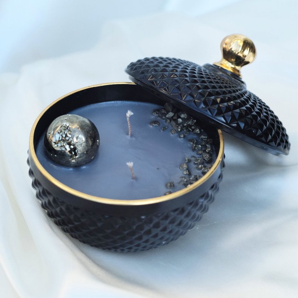 Frankincense, Myrrh and Pyrite Prosperity Candle